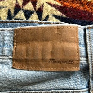 Madewell relaxed taper Men‘s light wash jeans 32 waist 32 length